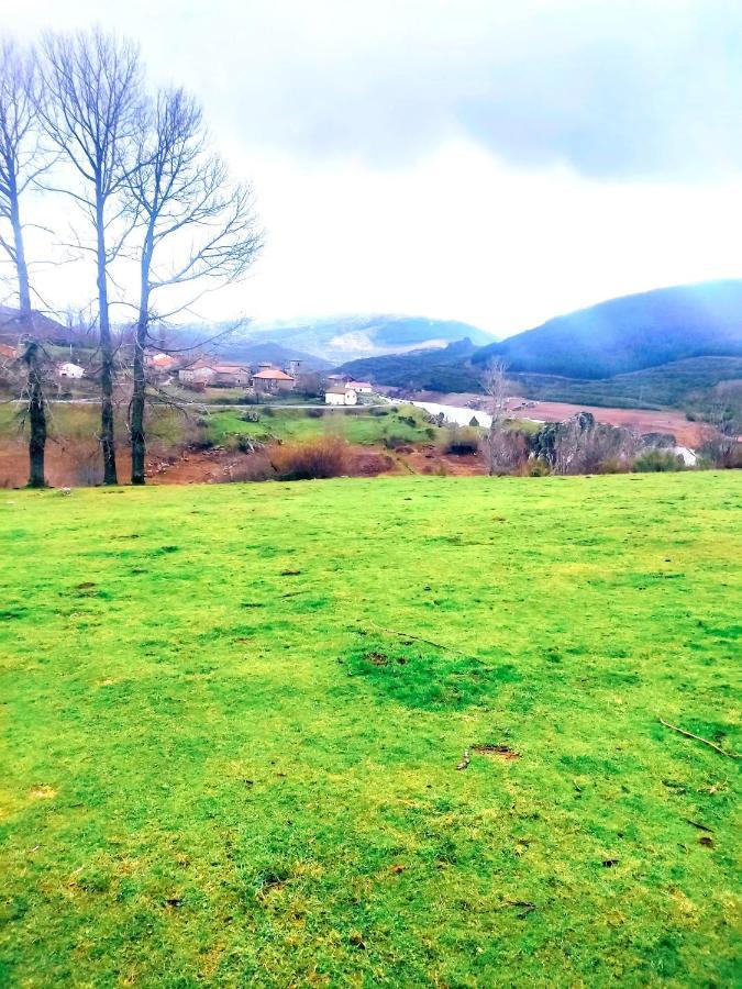 Apartamento La Casita De La Montana Alba de los Cardaños Exterior foto